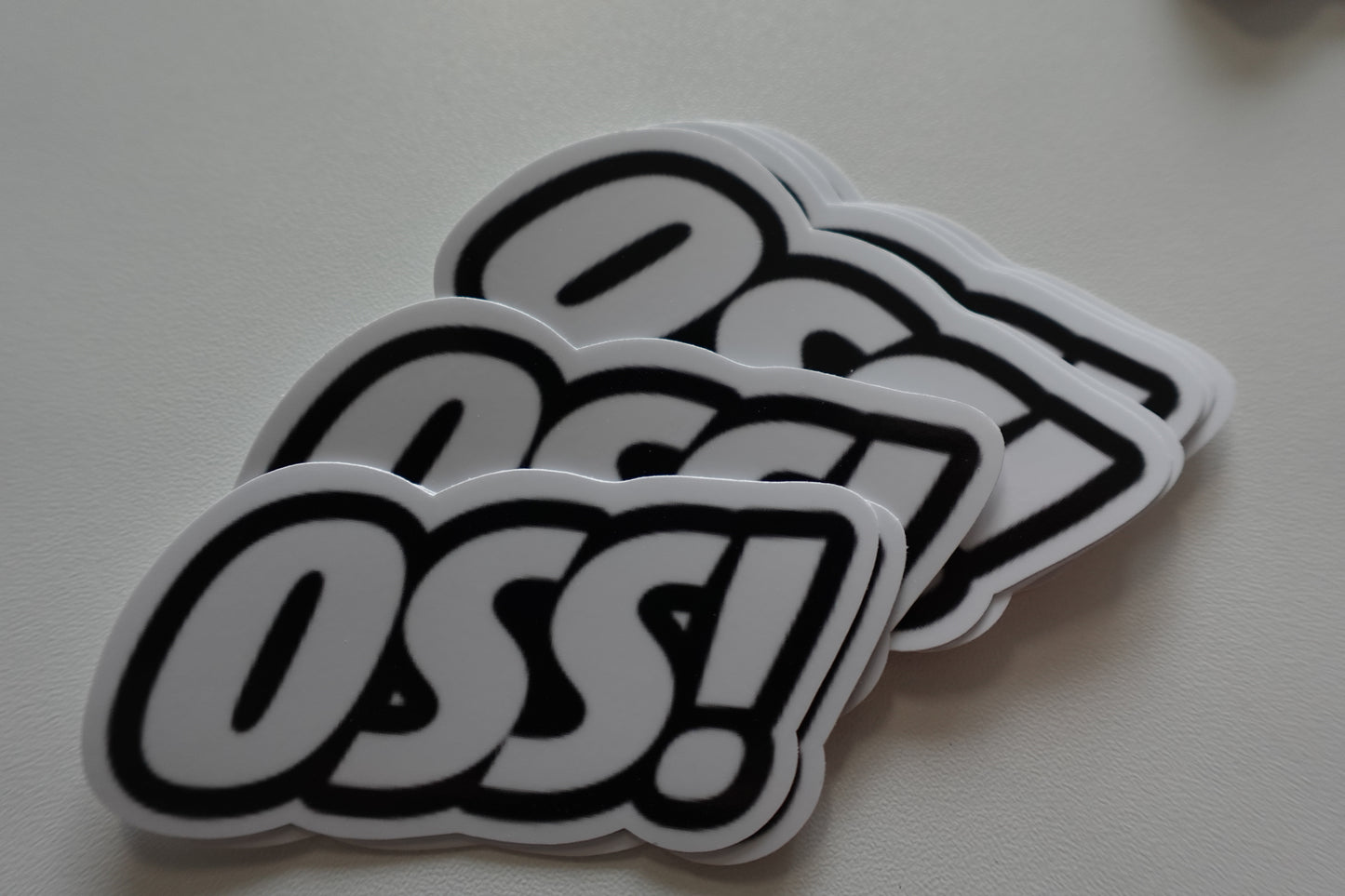 AUS JJ -OSS