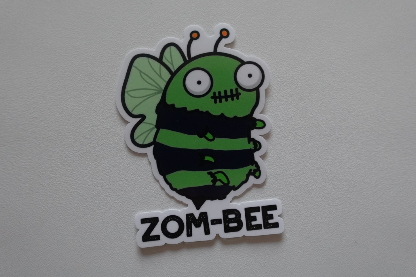 Zom-Bee