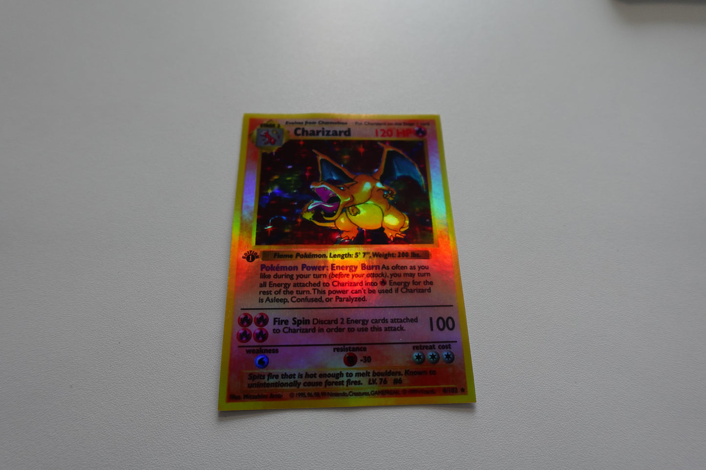 Shiny Charizard - Holographic